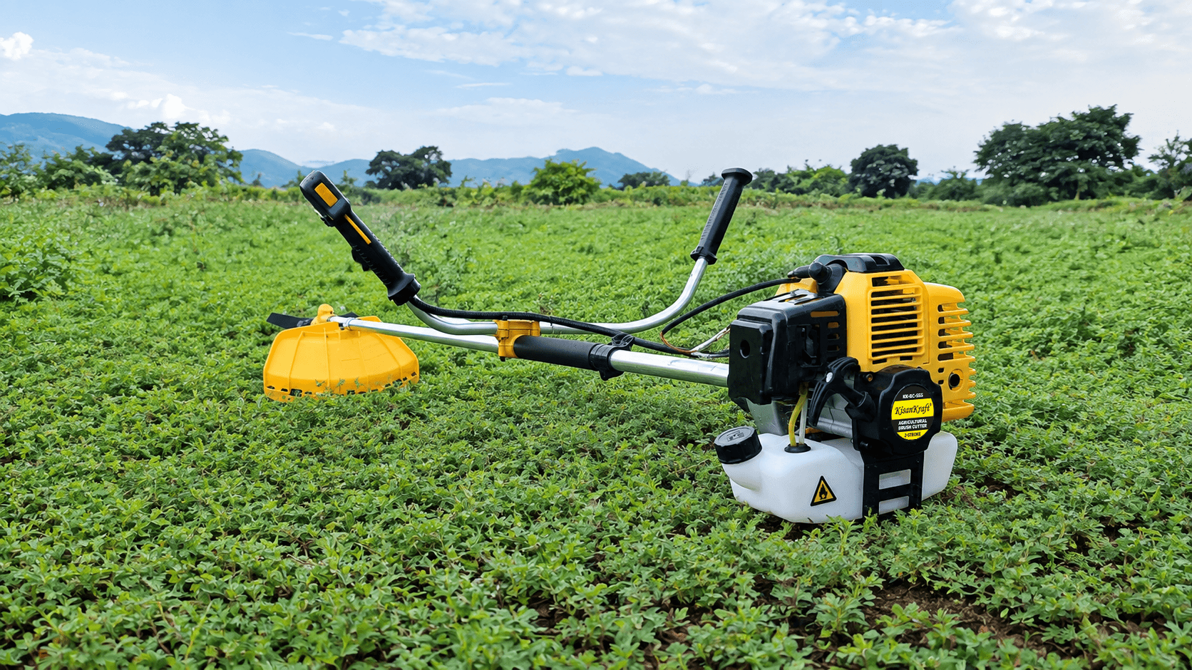AGRI BRUSHCUTTER (PETROL) - BAFFLE REAPER - WEEDER, STRAIGHT SHAFT (2-STRK) [KK-BC-555] background